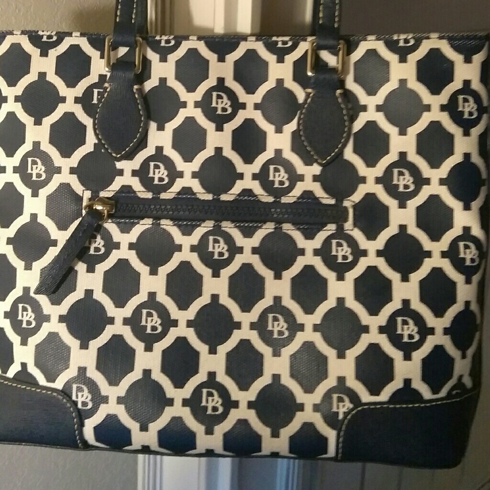Dooney & Bourke Lois Tote Sanibel Collection - Picture 3 of 8